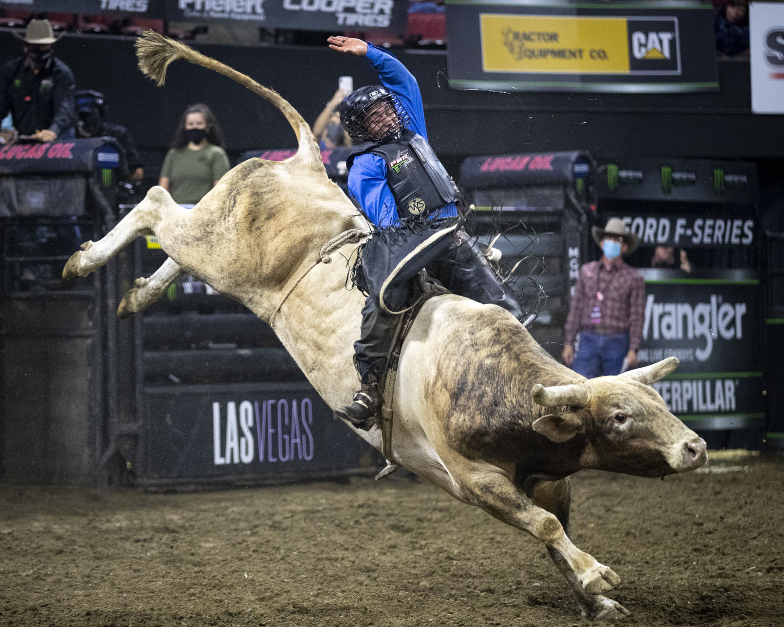 PBR Unleash the Beast Ariat Invitational